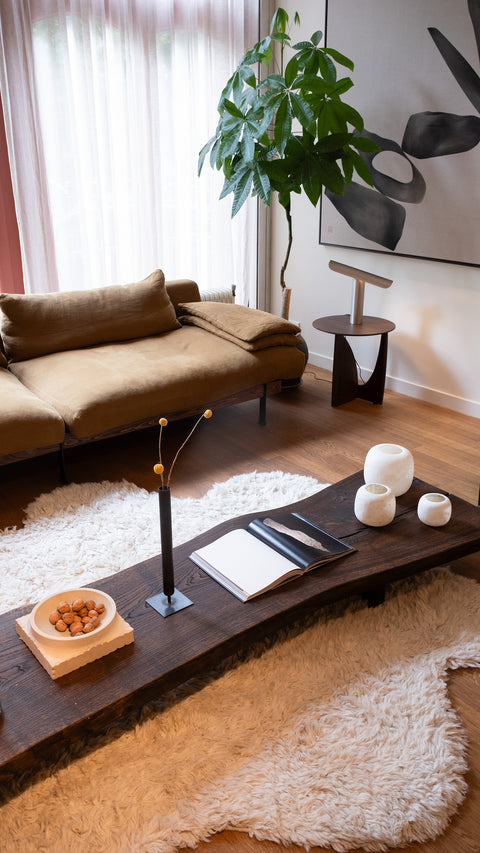 How to style your books — according to The Loft
